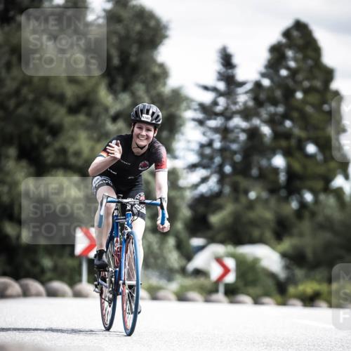 21.06.2026 - 29. Vierlanden-Triathlon H.Heesch http://msf.ph/oto/9924412 21.06.2026 13:14:17 Radfahren 1165 meine-sportfotos.de