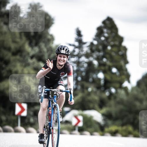 21.06.2026 - 29. Vierlanden-Triathlon H.Heesch http://msf.ph/oto/9924417 21.06.2026 13:14:17 Radfahren 1165 meine-sportfotos.de