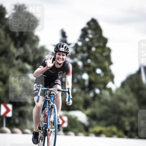 21.06.2026 - 29. Vierlanden-Triathlon H.Heesch http://msf.ph/oto/9924420 21.06.2026 13:14:18 Radfahren 1165 meine-sportfotos.de
