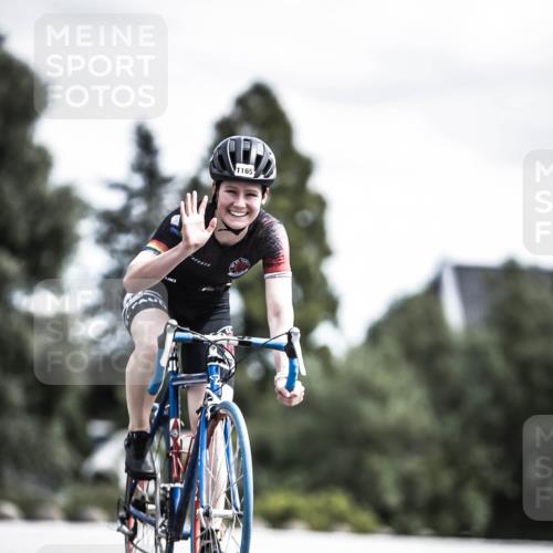 21.06.2026 - 29. Vierlanden-Triathlon H.Heesch http://msf.ph/oto/9924425 21.06.2026 13:14:18 Radfahren 1165 meine-sportfotos.de