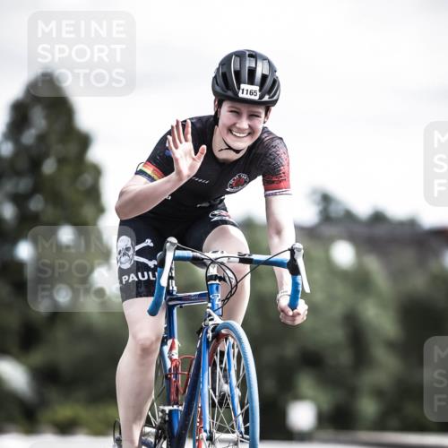 21.06.2026 - 29. Vierlanden-Triathlon H.Heesch http://msf.ph/oto/9924433 21.06.2026 13:14:18 Radfahren 1165 meine-sportfotos.de