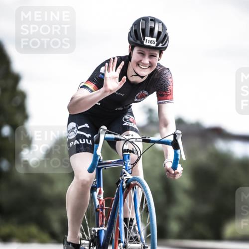 21.06.2026 - 29. Vierlanden-Triathlon H.Heesch http://msf.ph/oto/9924435 21.06.2026 13:14:18 Radfahren 1165 meine-sportfotos.de