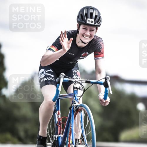21.06.2026 - 29. Vierlanden-Triathlon H.Heesch http://msf.ph/oto/9924436 21.06.2026 13:14:18 Radfahren 1165, 1, 5 meine-sportfotos.de