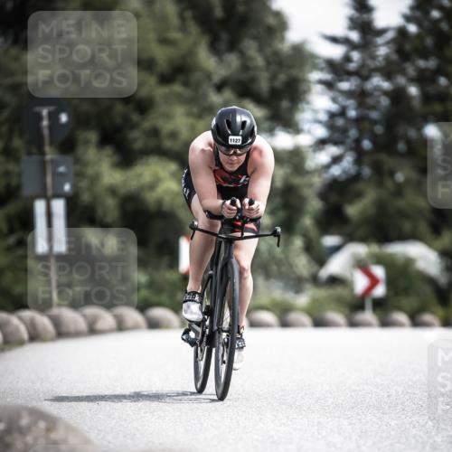 21.06.2026 - 29. Vierlanden-Triathlon H.Heesch http://msf.ph/oto/9924439 21.06.2026 13:14:33 Radfahren 11, 1127 meine-sportfotos.de