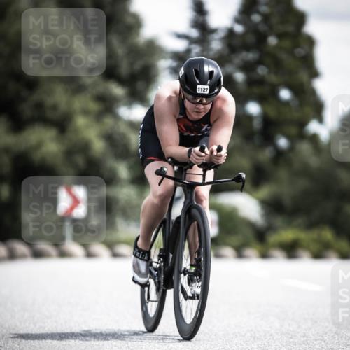 21.06.2026 - 29. Vierlanden-Triathlon H.Heesch http://msf.ph/oto/9924447 21.06.2026 13:14:33 Radfahren 1127 meine-sportfotos.de
