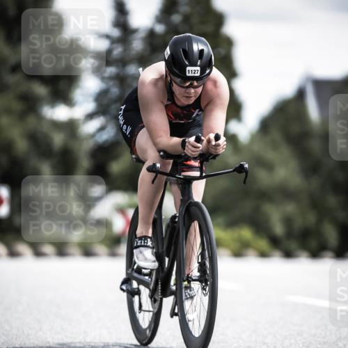 21.06.2026 - 29. Vierlanden-Triathlon H.Heesch http://msf.ph/oto/9924451 21.06.2026 13:14:34 Radfahren 1127 meine-sportfotos.de