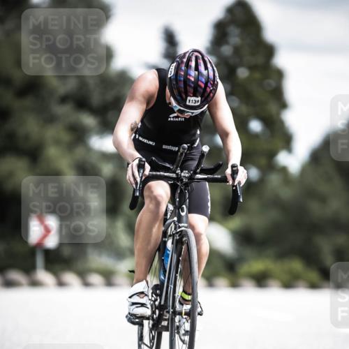 21.06.2026 - 29. Vierlanden-Triathlon H.Heesch http://msf.ph/oto/9924466 21.06.2026 13:14:45 Radfahren 1139 meine-sportfotos.de