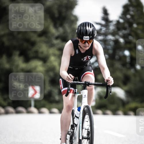 21.06.2026 - 29. Vierlanden-Triathlon H.Heesch http://msf.ph/oto/9924492 21.06.2026 13:15:12 Radfahren 1103 meine-sportfotos.de