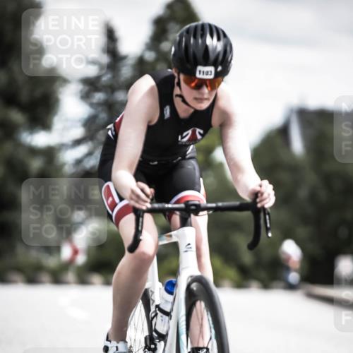 21.06.2026 - 29. Vierlanden-Triathlon H.Heesch http://msf.ph/oto/9924496 21.06.2026 13:15:12 Radfahren 1103 meine-sportfotos.de