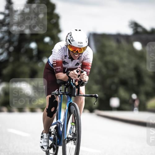 21.06.2026 - 29. Vierlanden-Triathlon H.Heesch http://msf.ph/oto/9924510 21.06.2026 13:15:20 Radfahren 1121 meine-sportfotos.de
