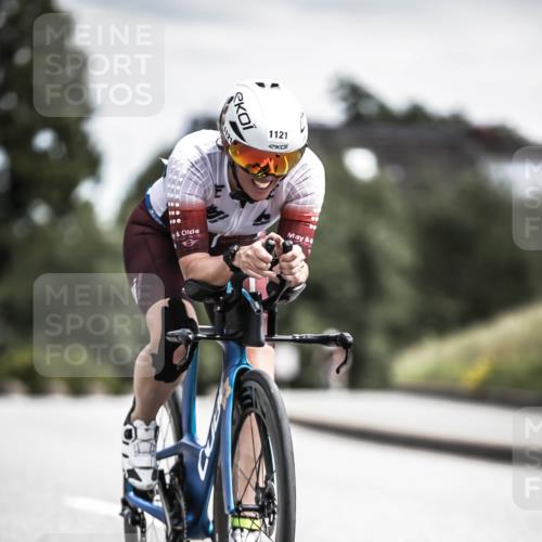21.06.2026 - 29. Vierlanden-Triathlon H.Heesch http://msf.ph/oto/9924513 21.06.2026 13:15:20 Radfahren 1121, 100 meine-sportfotos.de
