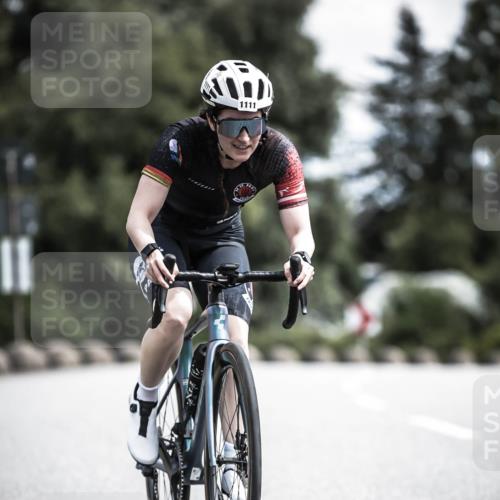 21.06.2026 - 29. Vierlanden-Triathlon H.Heesch http://msf.ph/oto/9924532 21.06.2026 13:15:31 Radfahren 11, 1111 meine-sportfotos.de