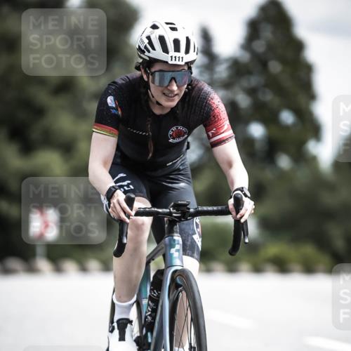 21.06.2026 - 29. Vierlanden-Triathlon H.Heesch http://msf.ph/oto/9924537 21.06.2026 13:15:31 Radfahren 1111 meine-sportfotos.de