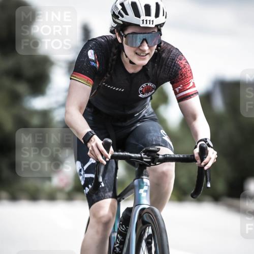 21.06.2026 - 29. Vierlanden-Triathlon H.Heesch http://msf.ph/oto/9924541 21.06.2026 13:15:31 Radfahren 1111 meine-sportfotos.de