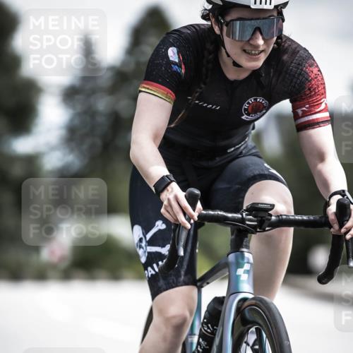 21.06.2026 - 29. Vierlanden-Triathlon H.Heesch http://msf.ph/oto/9924543 21.06.2026 13:15:31 Radfahren 1111 meine-sportfotos.de