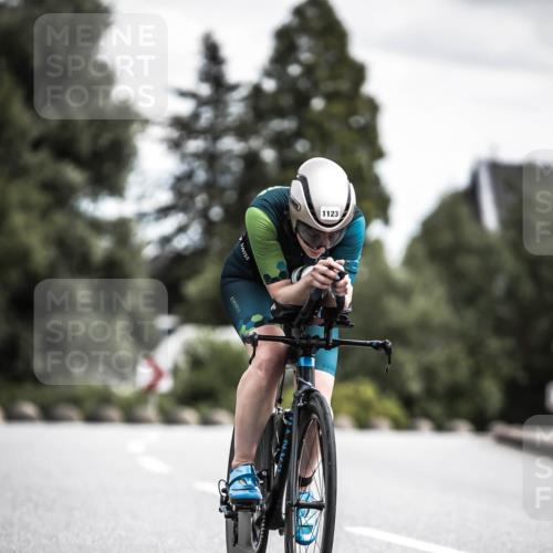 21.06.2026 - 29. Vierlanden-Triathlon H.Heesch http://msf.ph/oto/9924554 21.06.2026 13:15:42 Radfahren 1123 meine-sportfotos.de