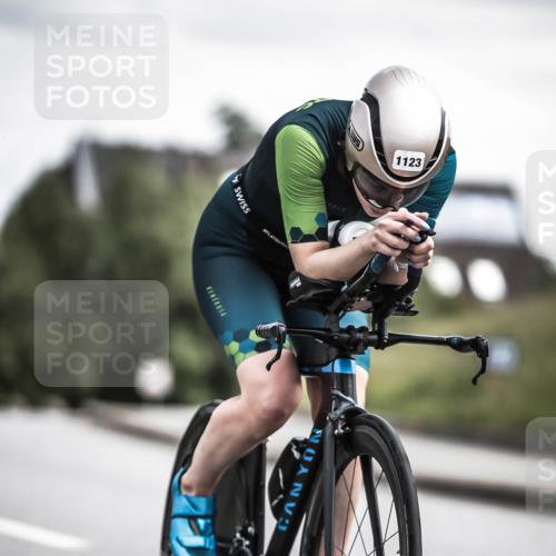 21.06.2026 - 29. Vierlanden-Triathlon H.Heesch http://msf.ph/oto/9924563 21.06.2026 13:15:43 Radfahren 1123 meine-sportfotos.de