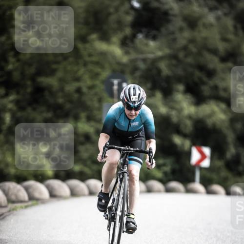 21.06.2026 - 29. Vierlanden-Triathlon H.Heesch http://msf.ph/oto/9924587 21.06.2026 13:16:09 Radfahren 1138 meine-sportfotos.de