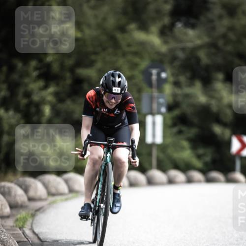 21.06.2026 - 29. Vierlanden-Triathlon H.Heesch http://msf.ph/oto/9924610 21.06.2026 13:16:12 Radfahren 7, 199, 1131 meine-sportfotos.de