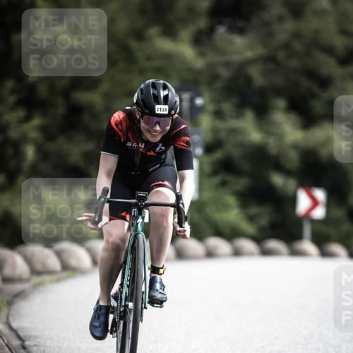 21.06.2026 - 29. Vierlanden-Triathlon H.Heesch http://msf.ph/oto/9924615 21.06.2026 13:16:12 Radfahren 1131 meine-sportfotos.de