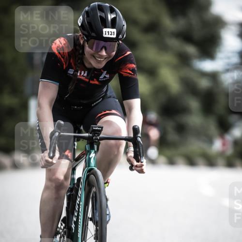21.06.2026 - 29. Vierlanden-Triathlon H.Heesch http://msf.ph/oto/9924626 21.06.2026 13:16:12 Radfahren 1131 meine-sportfotos.de