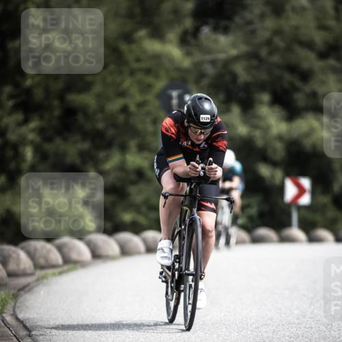 21.06.2026 - 29. Vierlanden-Triathlon H.Heesch http://msf.ph/oto/9924637 21.06.2026 13:16:17 Radfahren 1129 meine-sportfotos.de