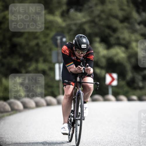 21.06.2026 - 29. Vierlanden-Triathlon H.Heesch http://msf.ph/oto/9924641 21.06.2026 13:16:17 Radfahren 1129 meine-sportfotos.de
