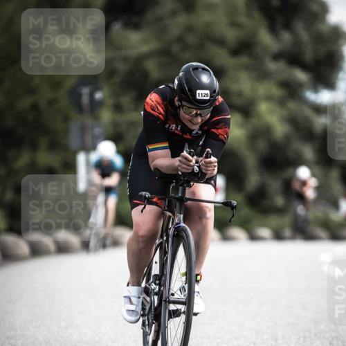 21.06.2026 - 29. Vierlanden-Triathlon H.Heesch http://msf.ph/oto/9924646 21.06.2026 13:16:17 Radfahren 1129 meine-sportfotos.de