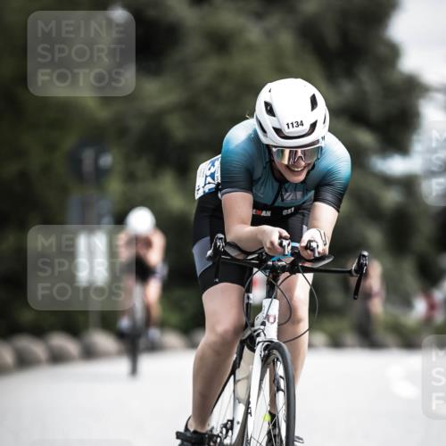21.06.2026 - 29. Vierlanden-Triathlon H.Heesch http://msf.ph/oto/9924669 21.06.2026 13:16:20 Radfahren 051, 1134 meine-sportfotos.de