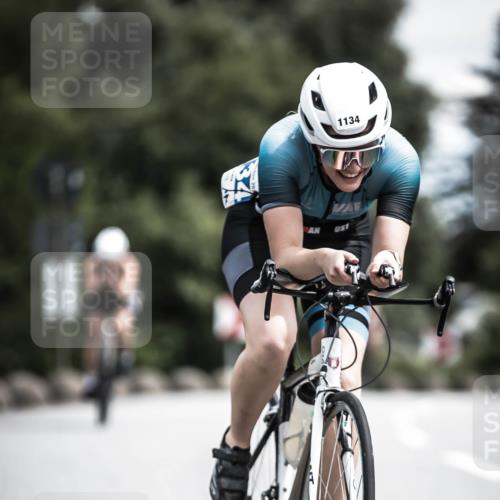 21.06.2026 - 29. Vierlanden-Triathlon H.Heesch http://msf.ph/oto/9924671 21.06.2026 13:16:20 Radfahren 051, 1134 meine-sportfotos.de