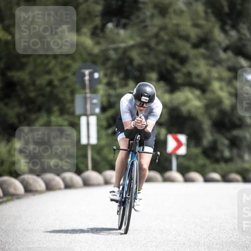 21.06.2026 - 29. Vierlanden-Triathlon H.Heesch http://msf.ph/oto/9924696 21.06.2026 13:16:30 Radfahren 1148 meine-sportfotos.de
