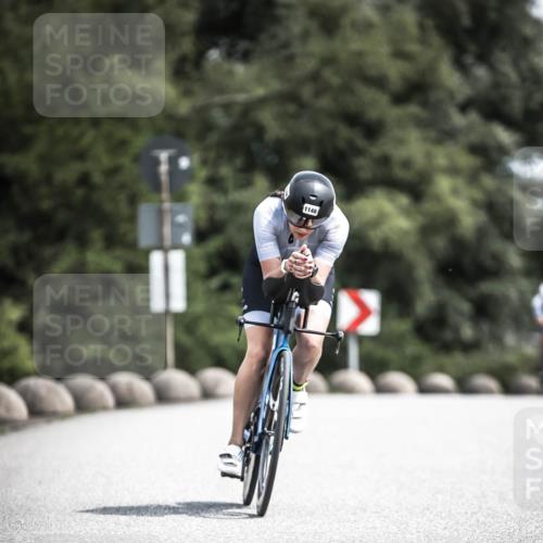 21.06.2026 - 29. Vierlanden-Triathlon H.Heesch http://msf.ph/oto/9924698 21.06.2026 13:16:30 Radfahren 1148 meine-sportfotos.de