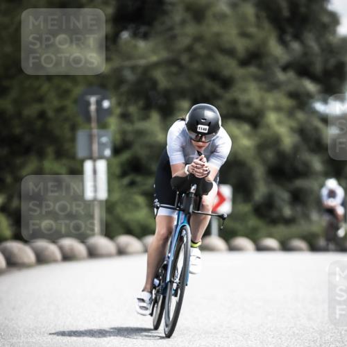 21.06.2026 - 29. Vierlanden-Triathlon H.Heesch http://msf.ph/oto/9924700 21.06.2026 13:16:30 Radfahren 1148 meine-sportfotos.de