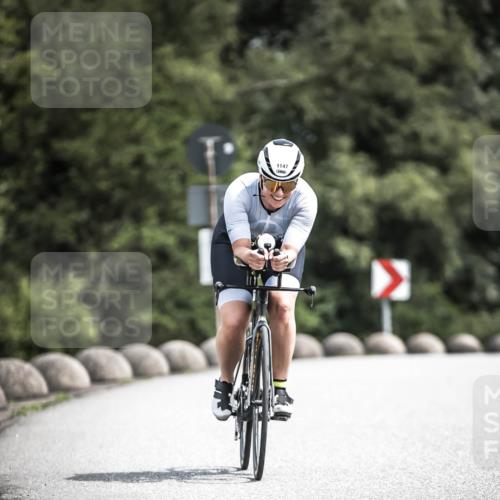 21.06.2026 - 29. Vierlanden-Triathlon H.Heesch http://msf.ph/oto/9924717 21.06.2026 13:16:34 Radfahren 1147 meine-sportfotos.de