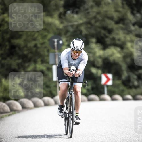 21.06.2026 - 29. Vierlanden-Triathlon H.Heesch http://msf.ph/oto/9924718 21.06.2026 13:16:35 Radfahren 1147 meine-sportfotos.de