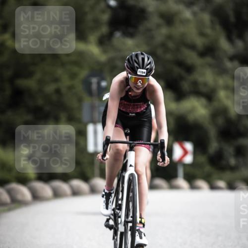 21.06.2026 - 29. Vierlanden-Triathlon H.Heesch http://msf.ph/oto/9924760 21.06.2026 13:16:46 Radfahren 1154 meine-sportfotos.de