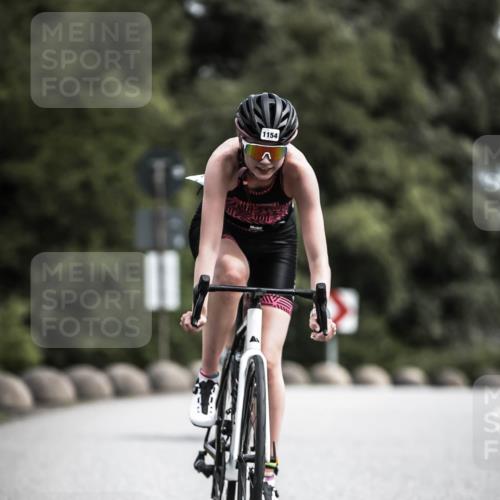 21.06.2026 - 29. Vierlanden-Triathlon H.Heesch http://msf.ph/oto/9924762 21.06.2026 13:16:46 Radfahren 1154 meine-sportfotos.de