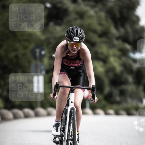 21.06.2026 - 29. Vierlanden-Triathlon H.Heesch http://msf.ph/oto/9924764 21.06.2026 13:16:46 Radfahren 1154 meine-sportfotos.de