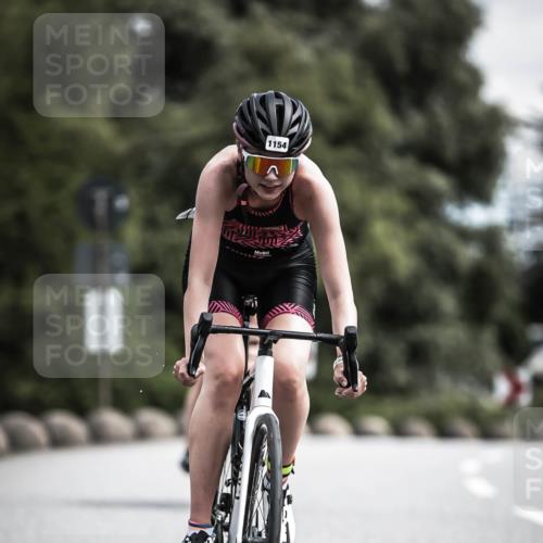 21.06.2026 - 29. Vierlanden-Triathlon H.Heesch http://msf.ph/oto/9924766 21.06.2026 13:16:46 Radfahren 1154 meine-sportfotos.de