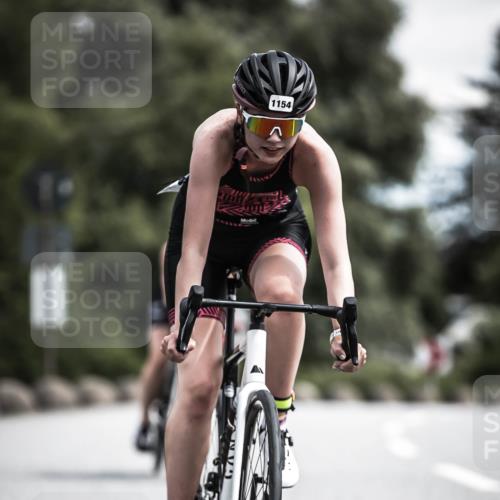 21.06.2026 - 29. Vierlanden-Triathlon H.Heesch http://msf.ph/oto/9924769 21.06.2026 13:16:46 Radfahren 1154 meine-sportfotos.de