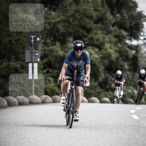 21.06.2026 - 29. Vierlanden-Triathlon H.Heesch http://msf.ph/oto/9924865 21.06.2026 13:17:54 Radfahren 11 meine-sportfotos.de