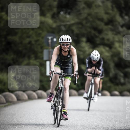 21.06.2026 - 29. Vierlanden-Triathlon H.Heesch http://msf.ph/oto/9924883 21.06.2026 13:17:57 Radfahren 124 meine-sportfotos.de