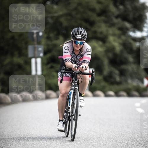 21.06.2026 - 29. Vierlanden-Triathlon H.Heesch http://msf.ph/oto/9924920 21.06.2026 13:18:09 Radfahren 11, 1105, 7001, 7001 meine-sportfotos.de