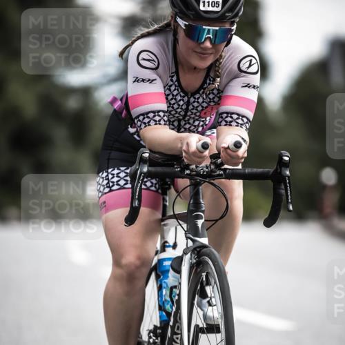 21.06.2026 - 29. Vierlanden-Triathlon H.Heesch http://msf.ph/oto/9924938 21.06.2026 13:18:10 Radfahren 1105, 202, 700 meine-sportfotos.de