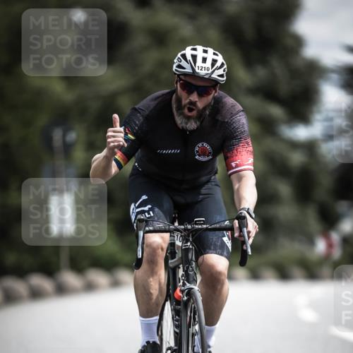21.06.2026 - 29. Vierlanden-Triathlon H.Heesch http://msf.ph/oto/9925007 21.06.2026 13:35:10 Radfahren 1210 meine-sportfotos.de