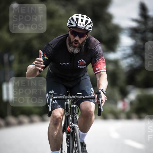 21.06.2026 - 29. Vierlanden-Triathlon H.Heesch http://msf.ph/oto/9925009 21.06.2026 13:35:10 Radfahren 1210 meine-sportfotos.de