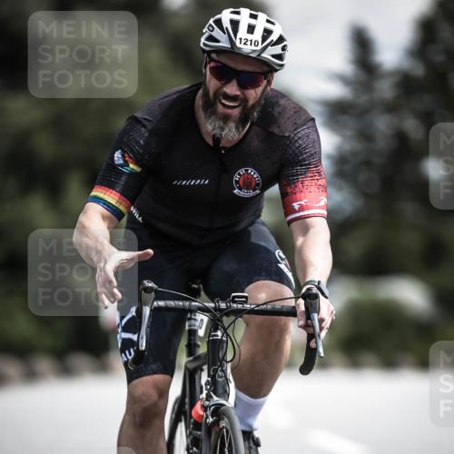 21.06.2026 - 29. Vierlanden-Triathlon H.Heesch http://msf.ph/oto/9925012 21.06.2026 13:35:10 Radfahren 1210, 910 meine-sportfotos.de