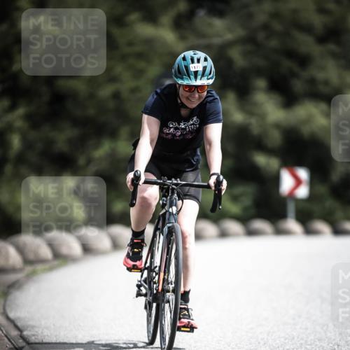 21.06.2026 - 29. Vierlanden-Triathlon H.Heesch http://msf.ph/oto/9925025 21.06.2026 13:35:56 Radfahren 1177 meine-sportfotos.de