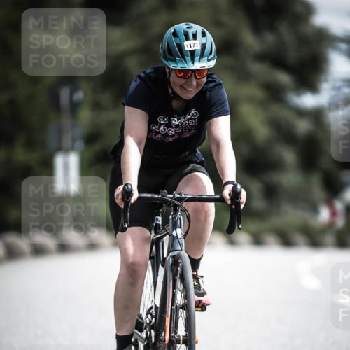 21.06.2026 - 29. Vierlanden-Triathlon H.Heesch http://msf.ph/oto/9925038 21.06.2026 13:35:57 Radfahren 1177 meine-sportfotos.de