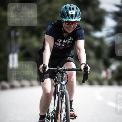 21.06.2026 - 29. Vierlanden-Triathlon H.Heesch http://msf.ph/oto/9925041 21.06.2026 13:35:57 Radfahren 1177 meine-sportfotos.de